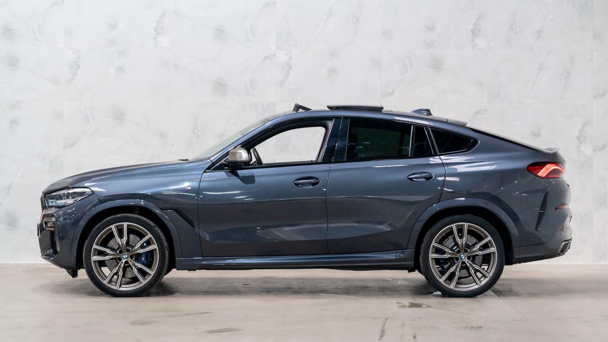 BMW X6 view 9