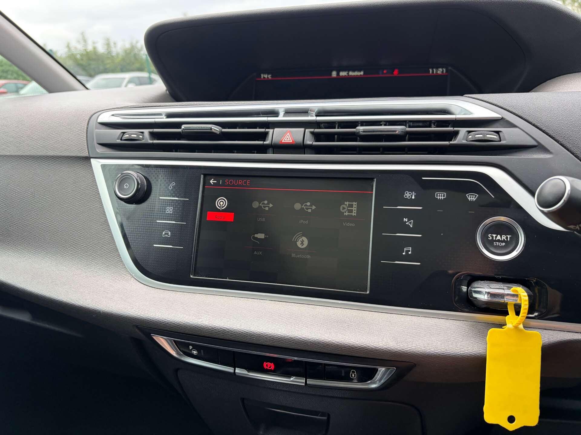 Citroen Grand C4 Picasso view 54