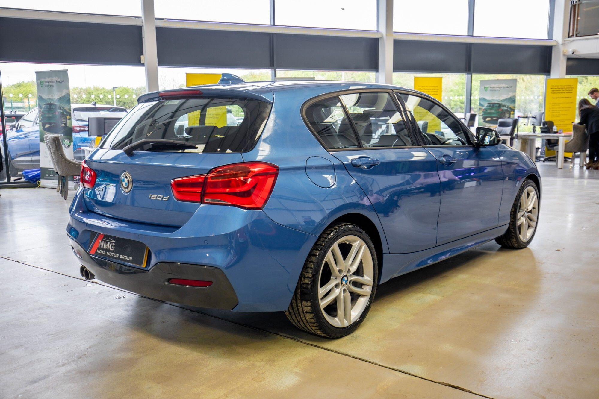 BMW 1 Series view 29