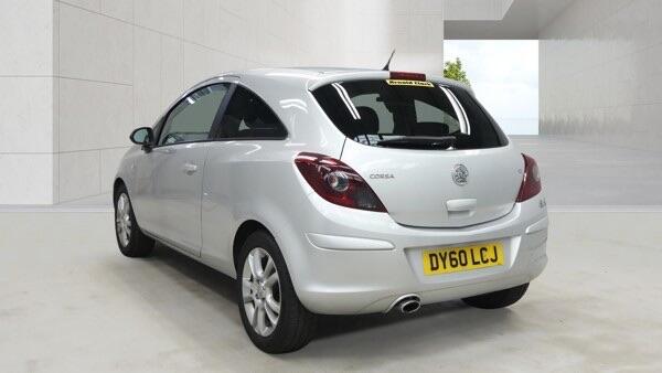 Vauxhall Corsa view 3
