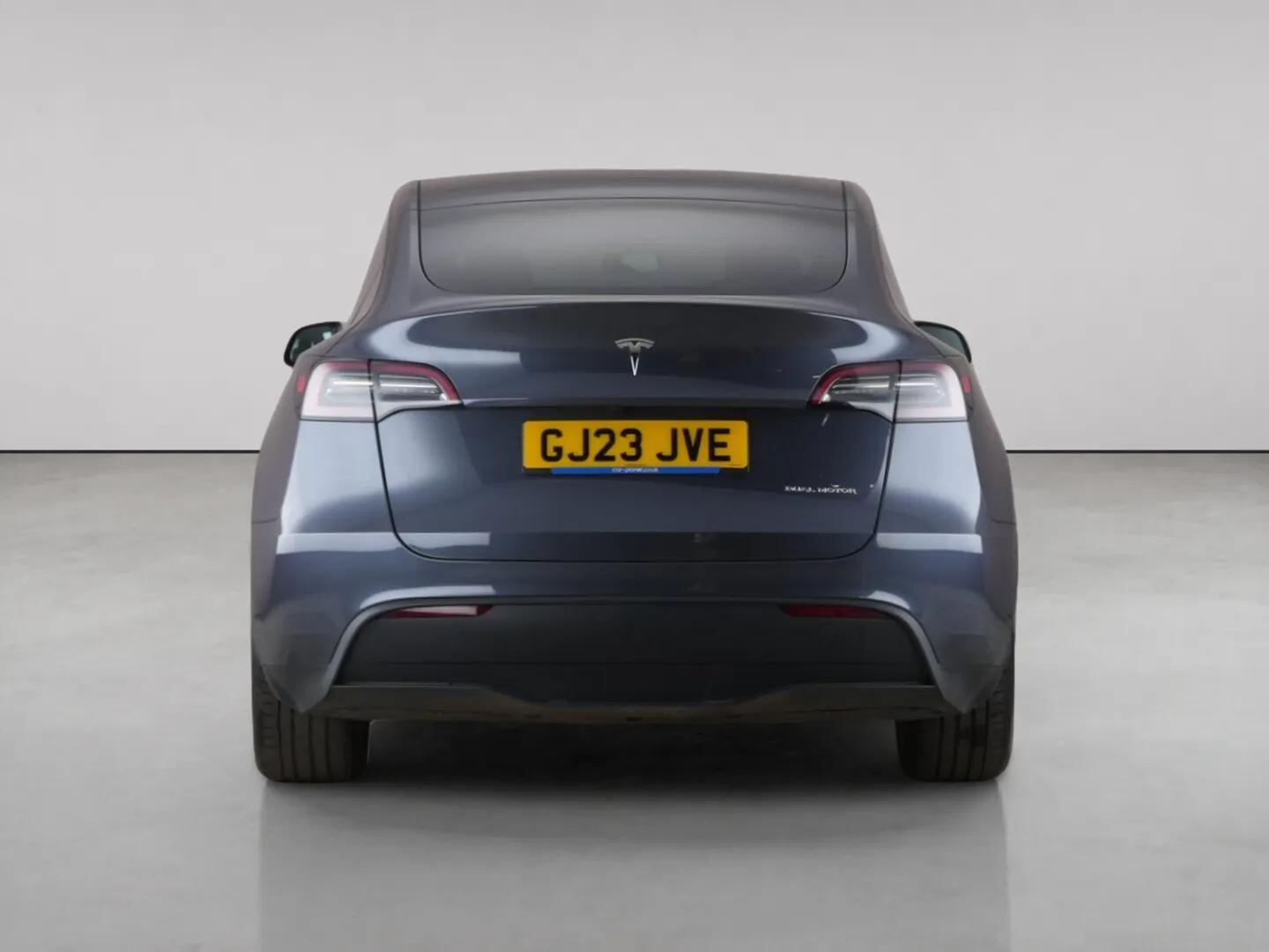 Tesla Model Y view 7