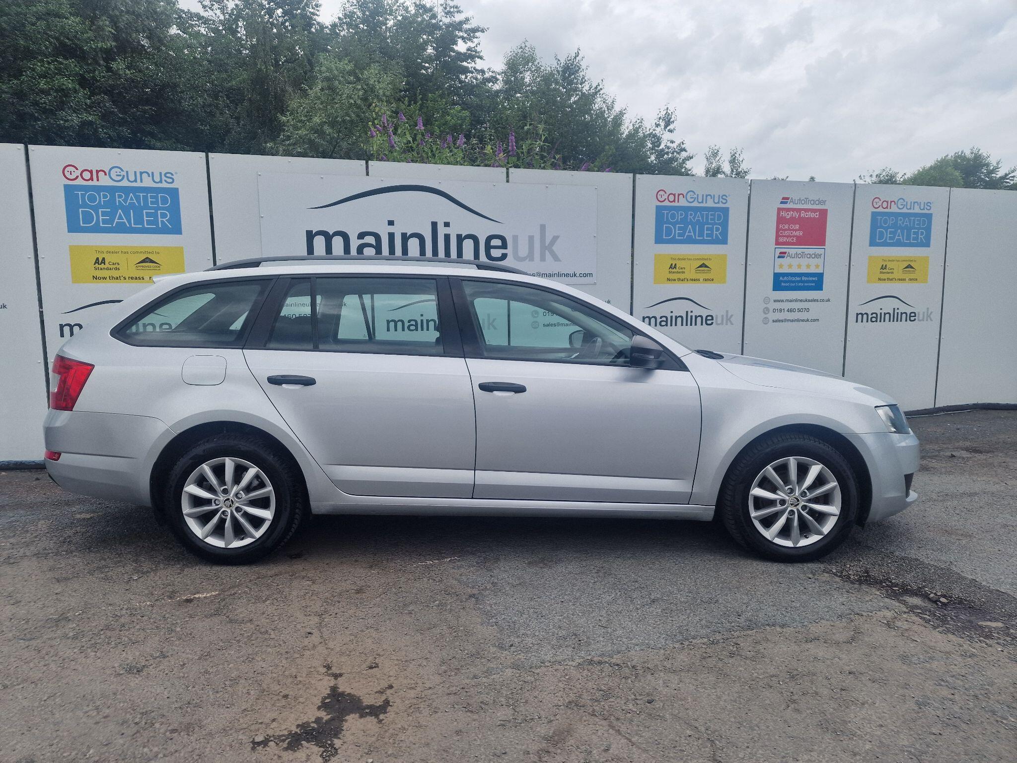 Skoda Octavia view 34