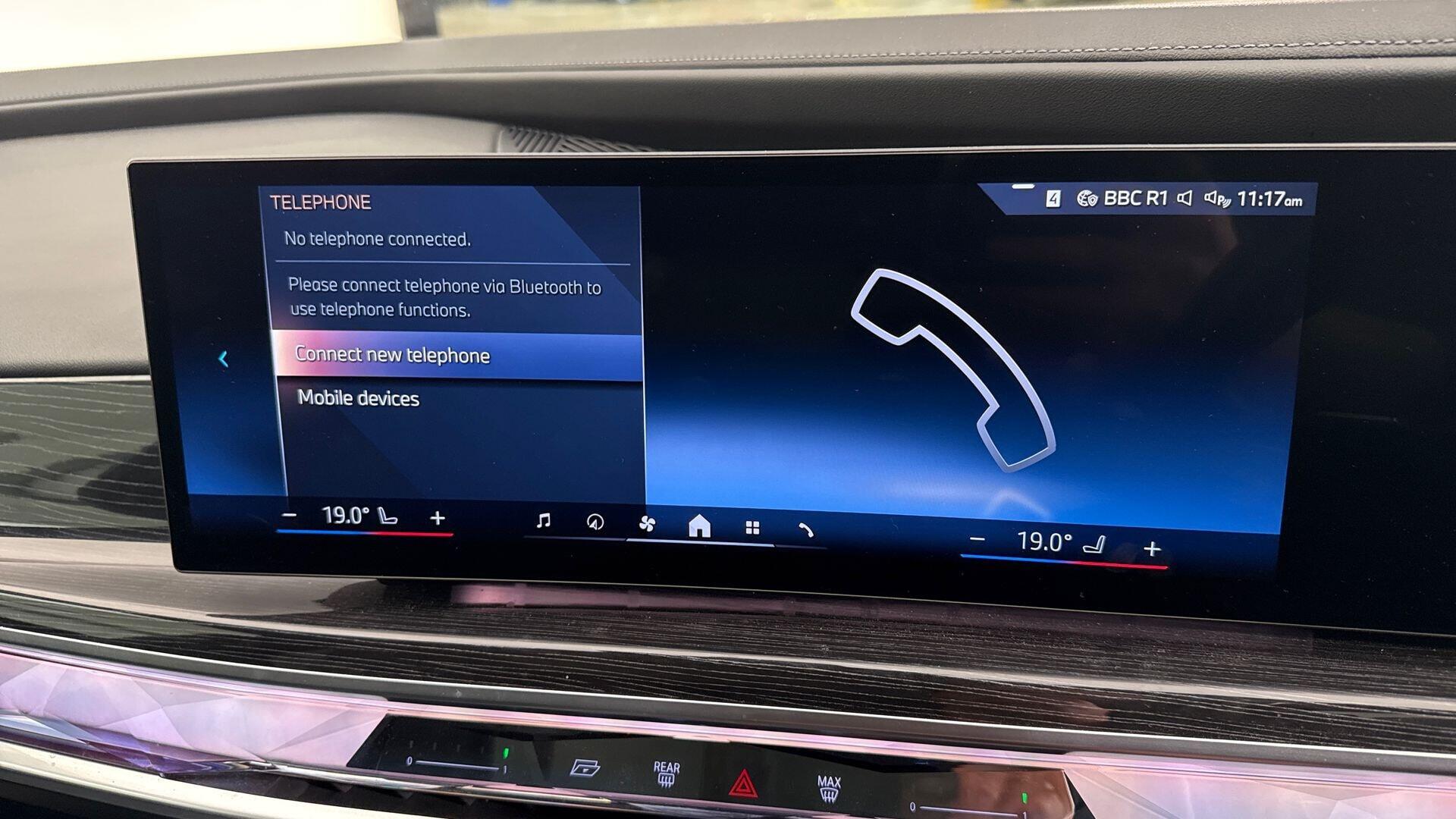 BMW I7 view 29