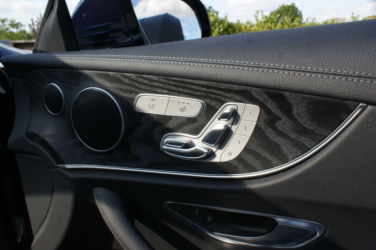 Mercedes-Benz E Class view 34