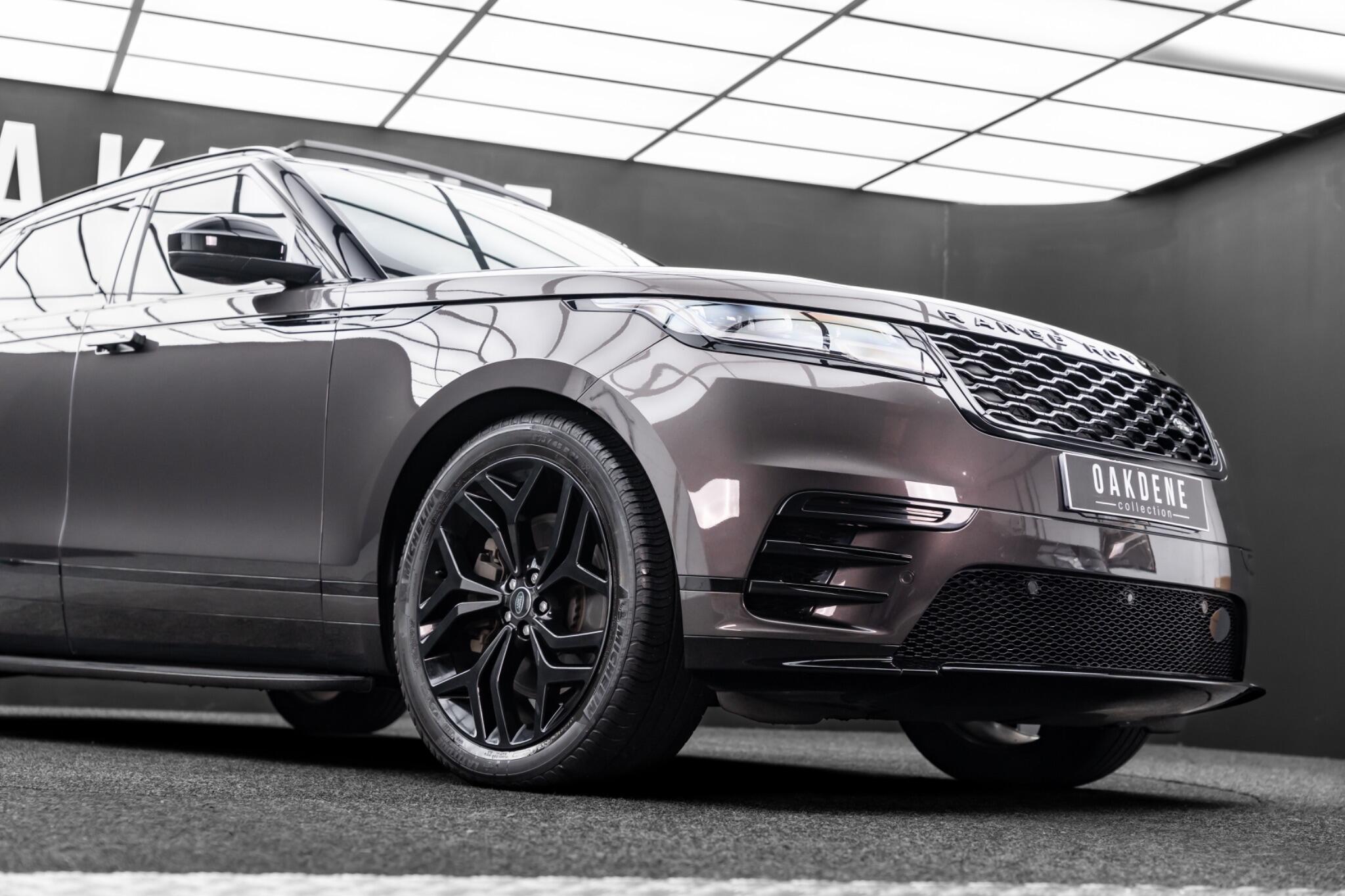 Land Rover Range Rover Velar view 36