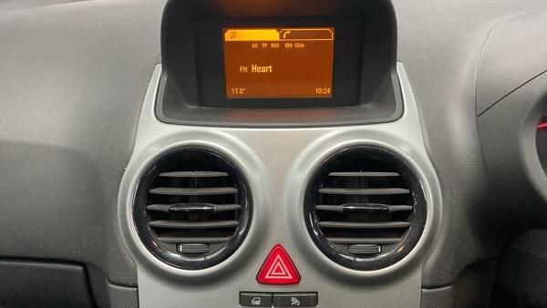 Vauxhall Corsa view 13