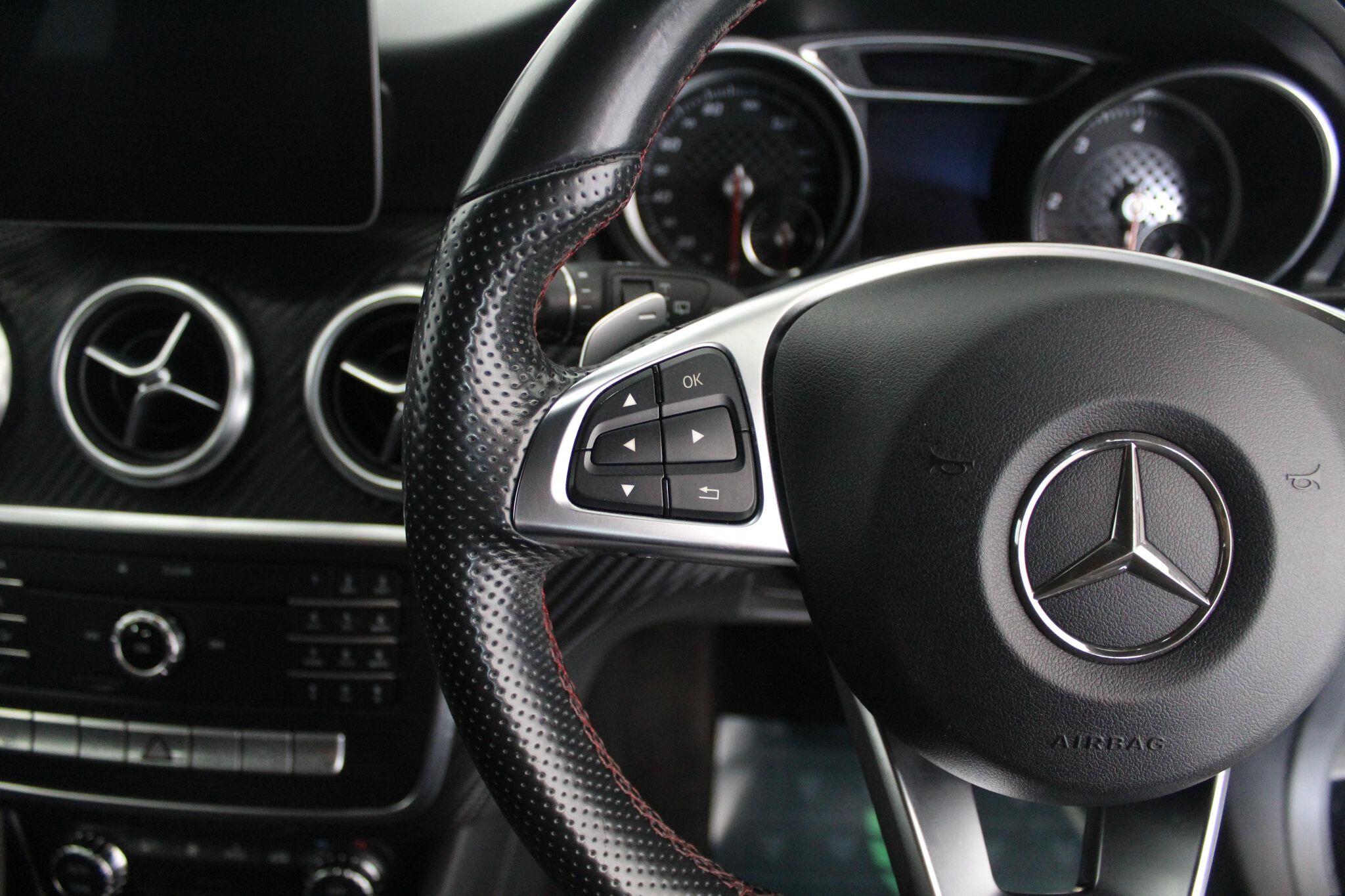 Mercedes-Benz A-Class view 44