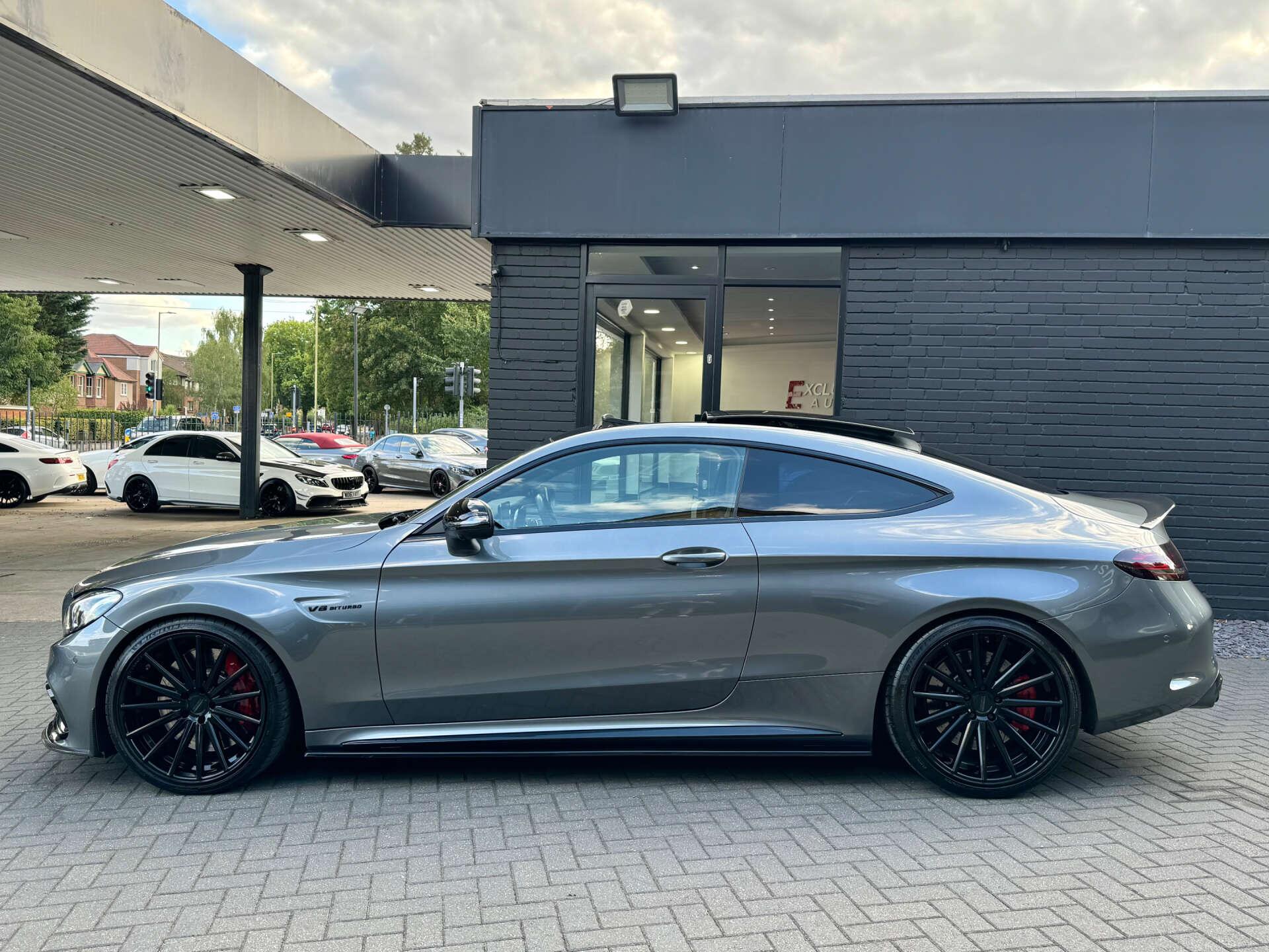 Mercedes-Benz C Class view 21