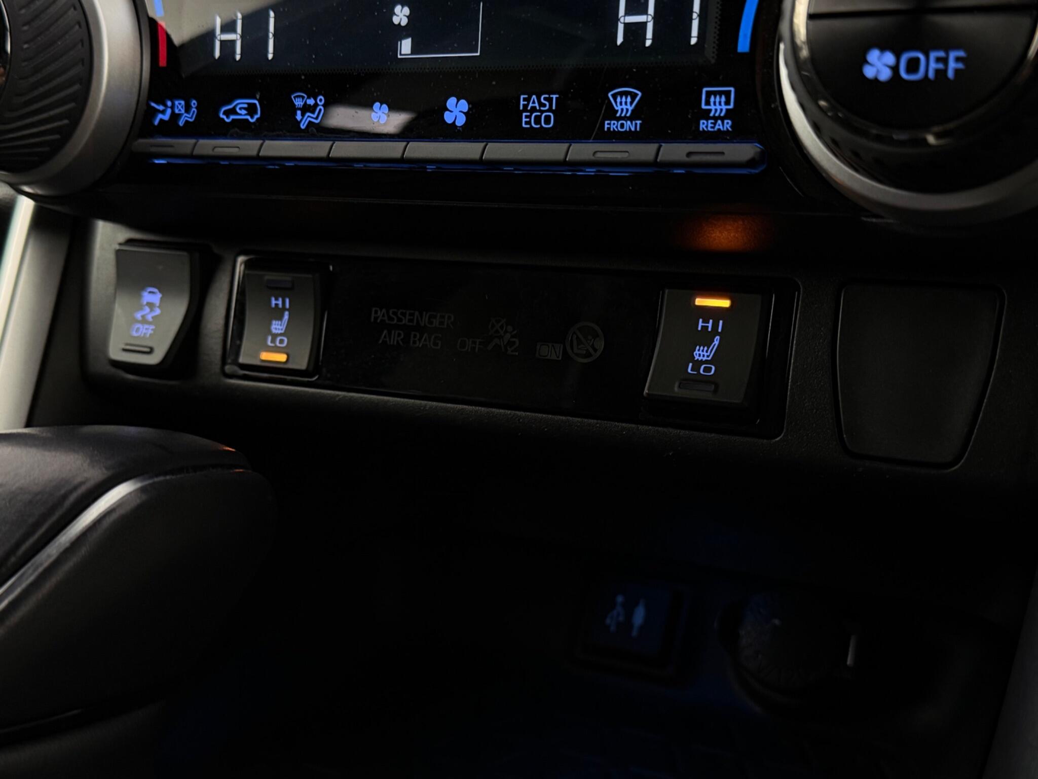 Toyota Rav4 view 20