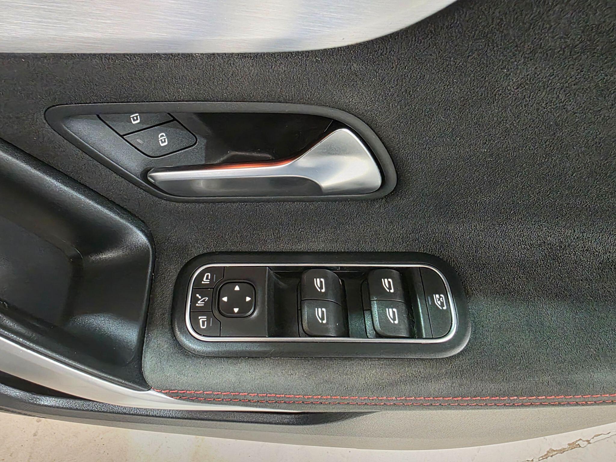 Mercedes-Benz A Class view 13