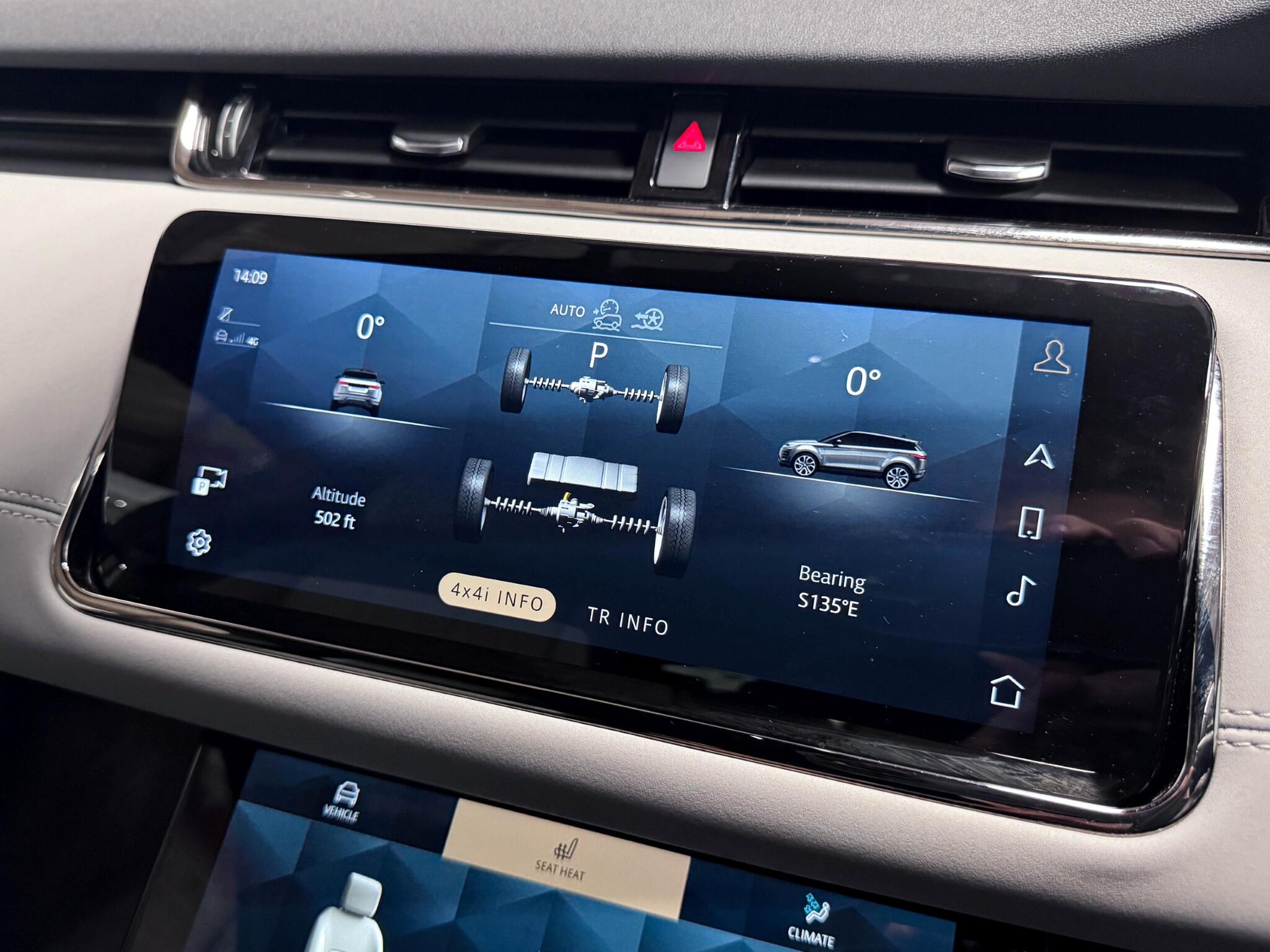 Land Rover Range Rover Evoque view 44
