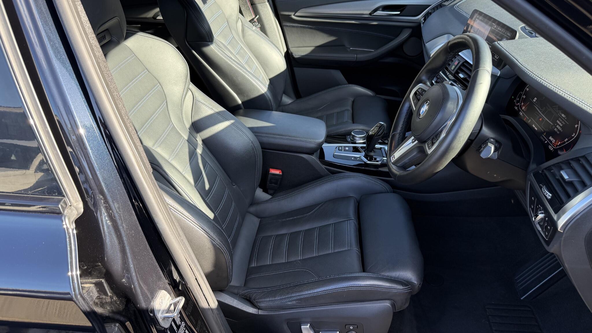 BMW X3 view 30