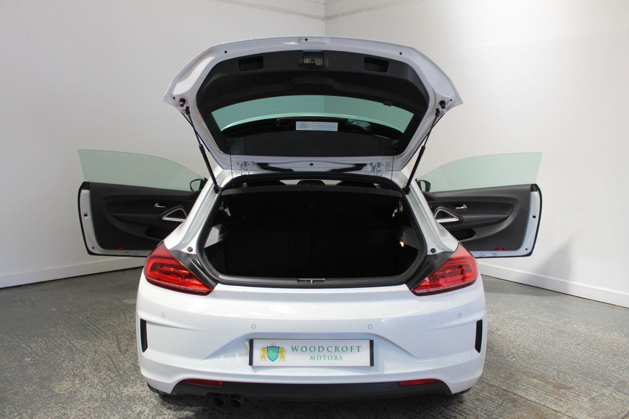 Volkswagen Scirocco view 23