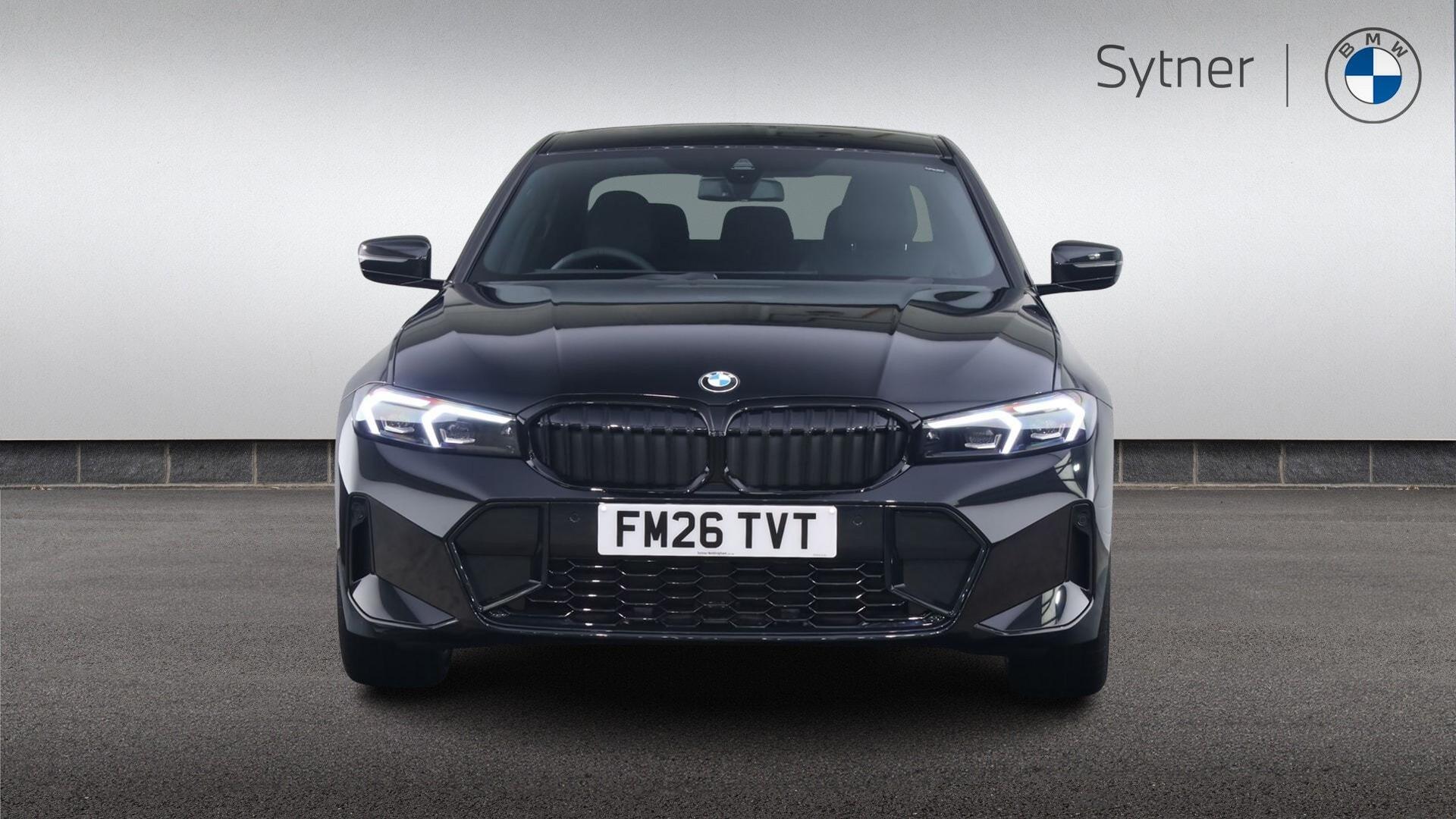 BMW 3 Series view 16