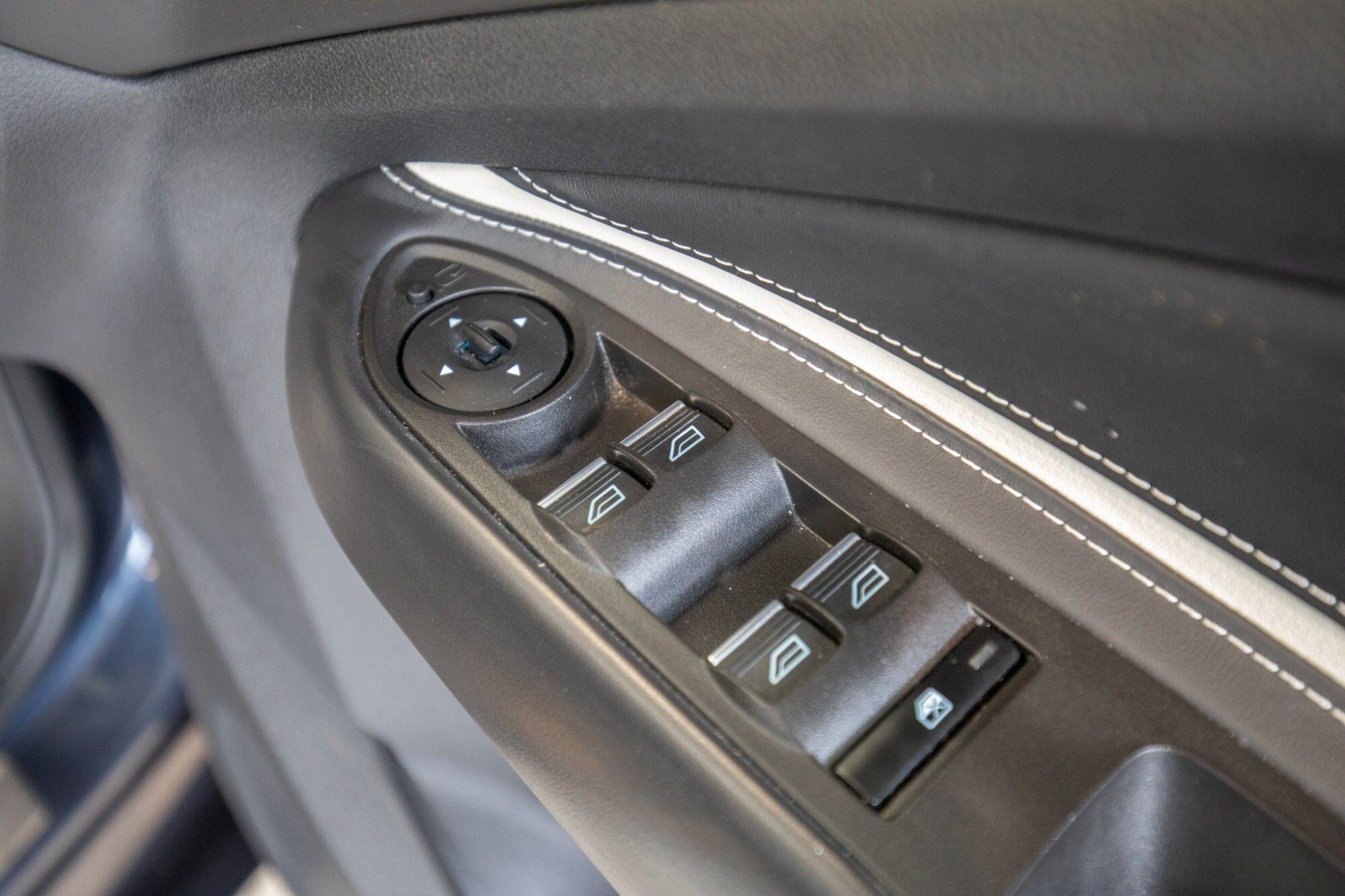 Ford Kuga view 13