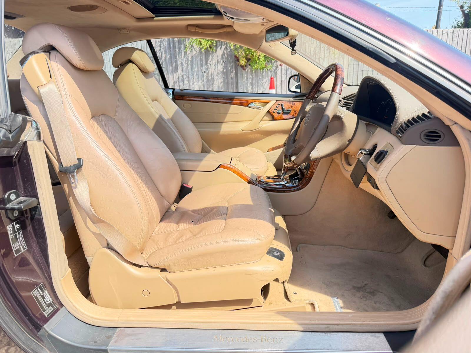 Mercedes-Benz CL view 9