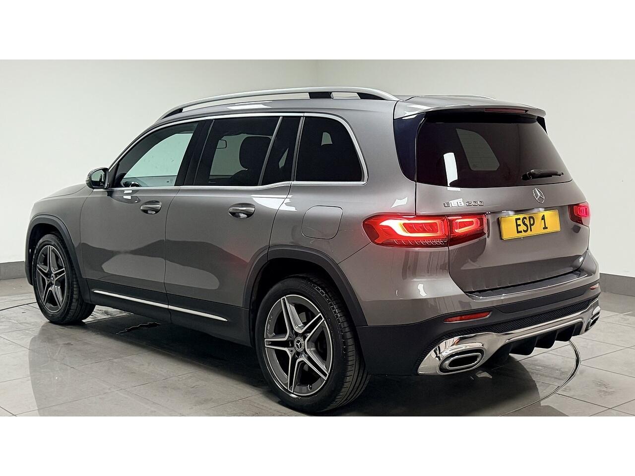 Mercedes-Benz GLB view 6