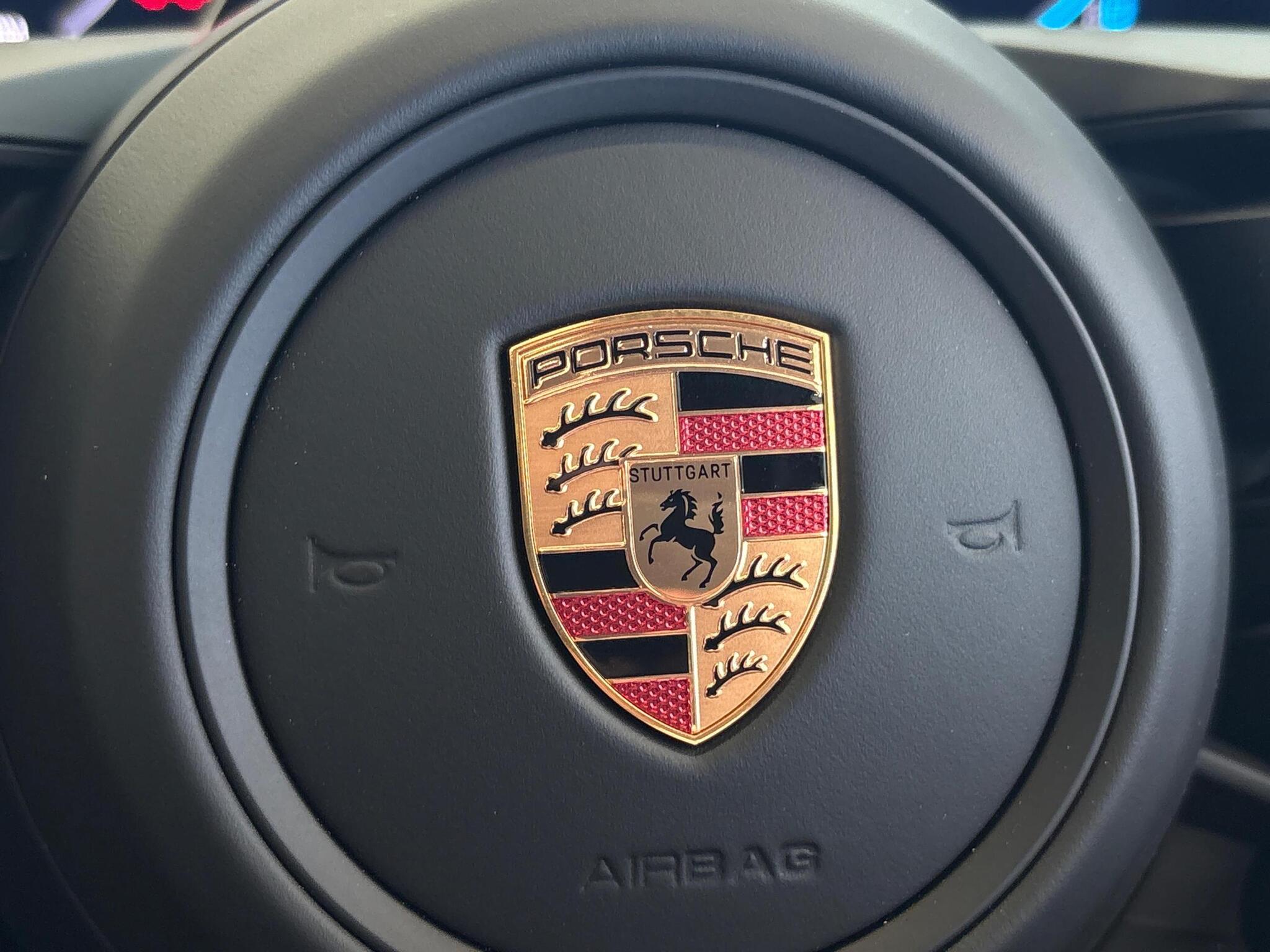 Porsche Cayenne view 44