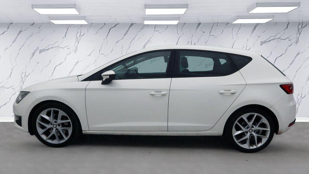 Seat Leon view 9
