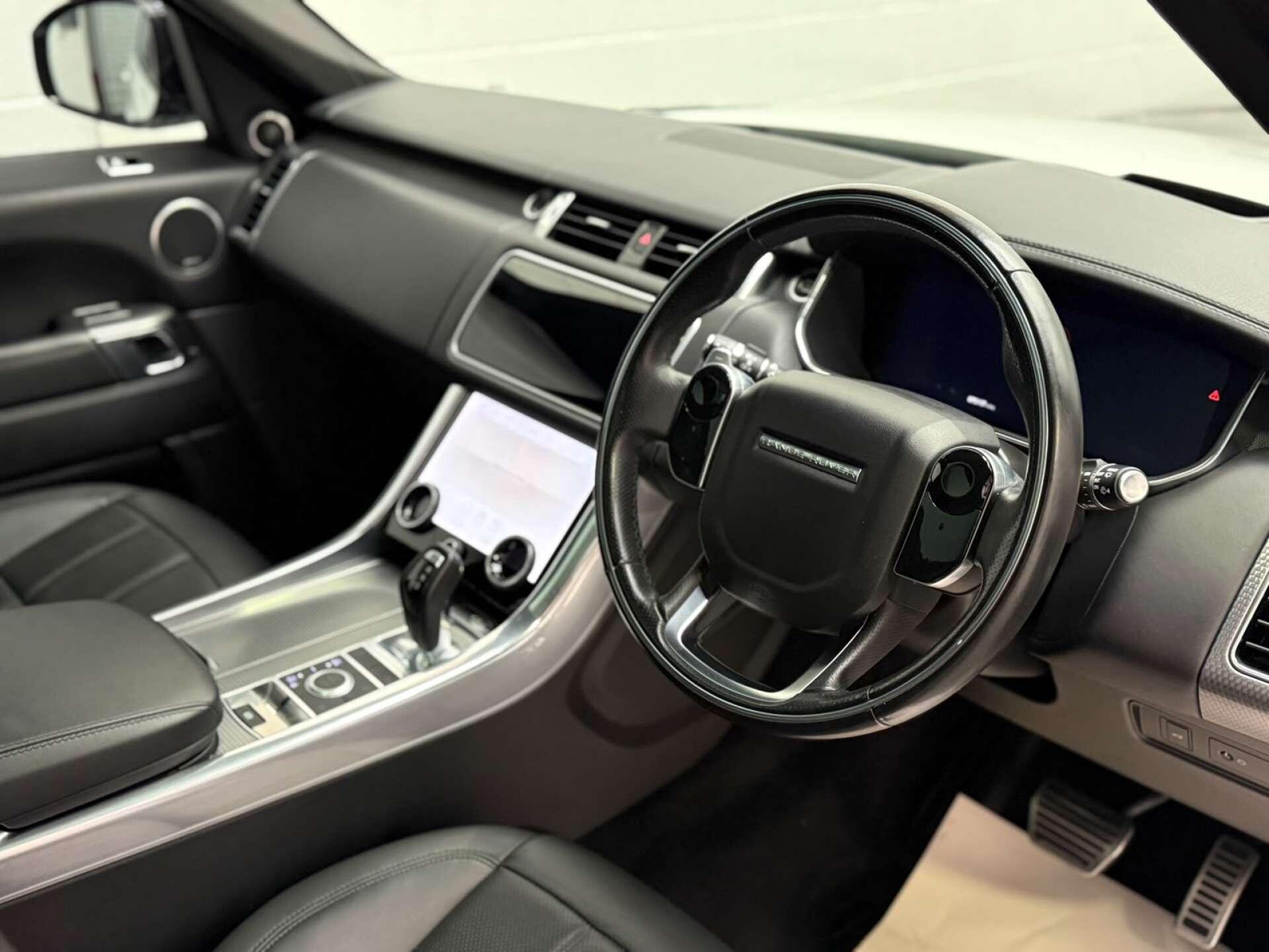 Land Rover Range Rover Sport view 14