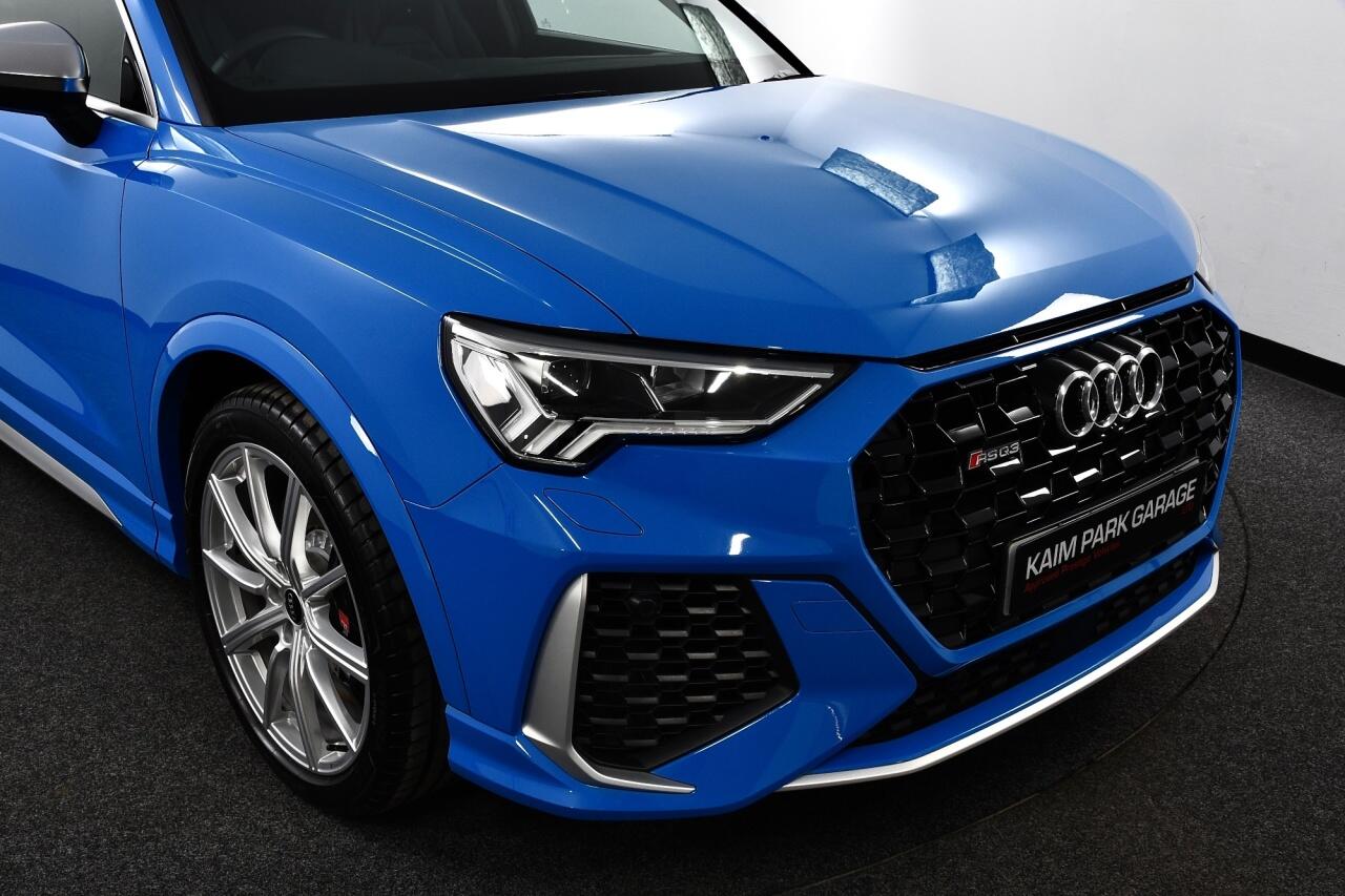 Audi RS Q3 view 15