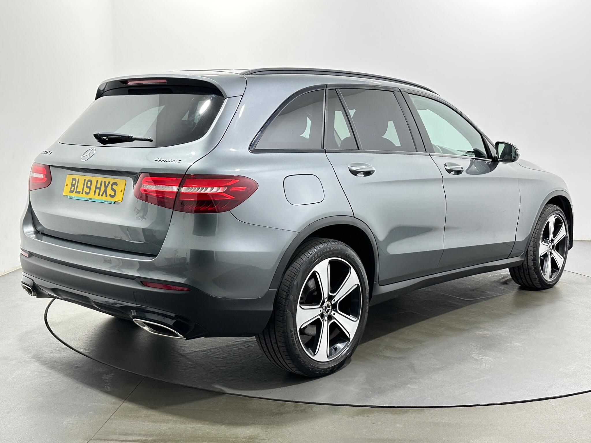 Mercedes-Benz GLC view 8