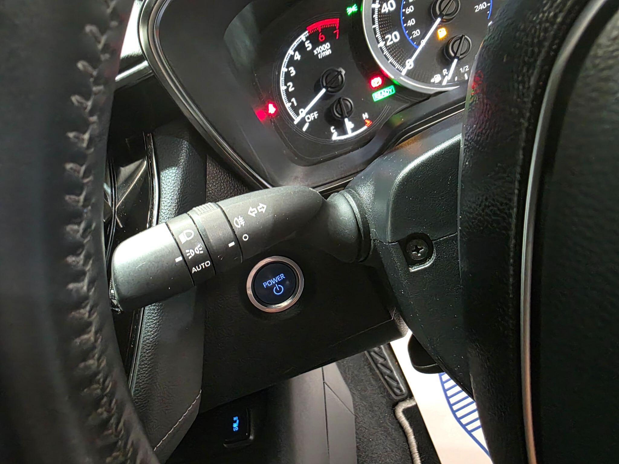 Toyota Corolla view 19