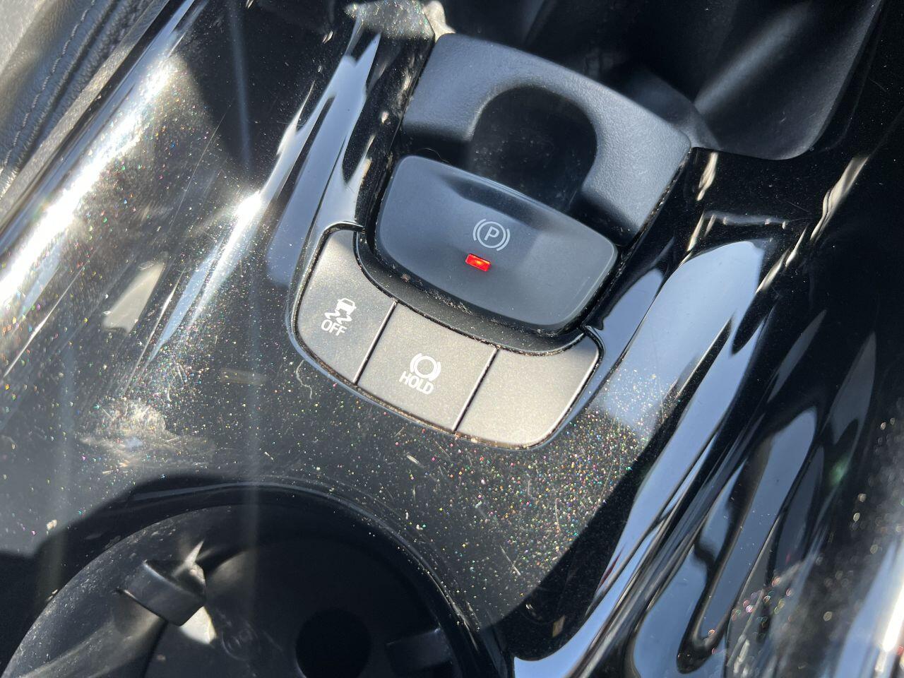Toyota C-HR view 30