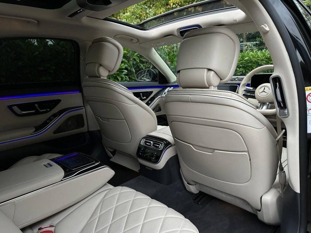 Mercedes-Benz S-Class view 19