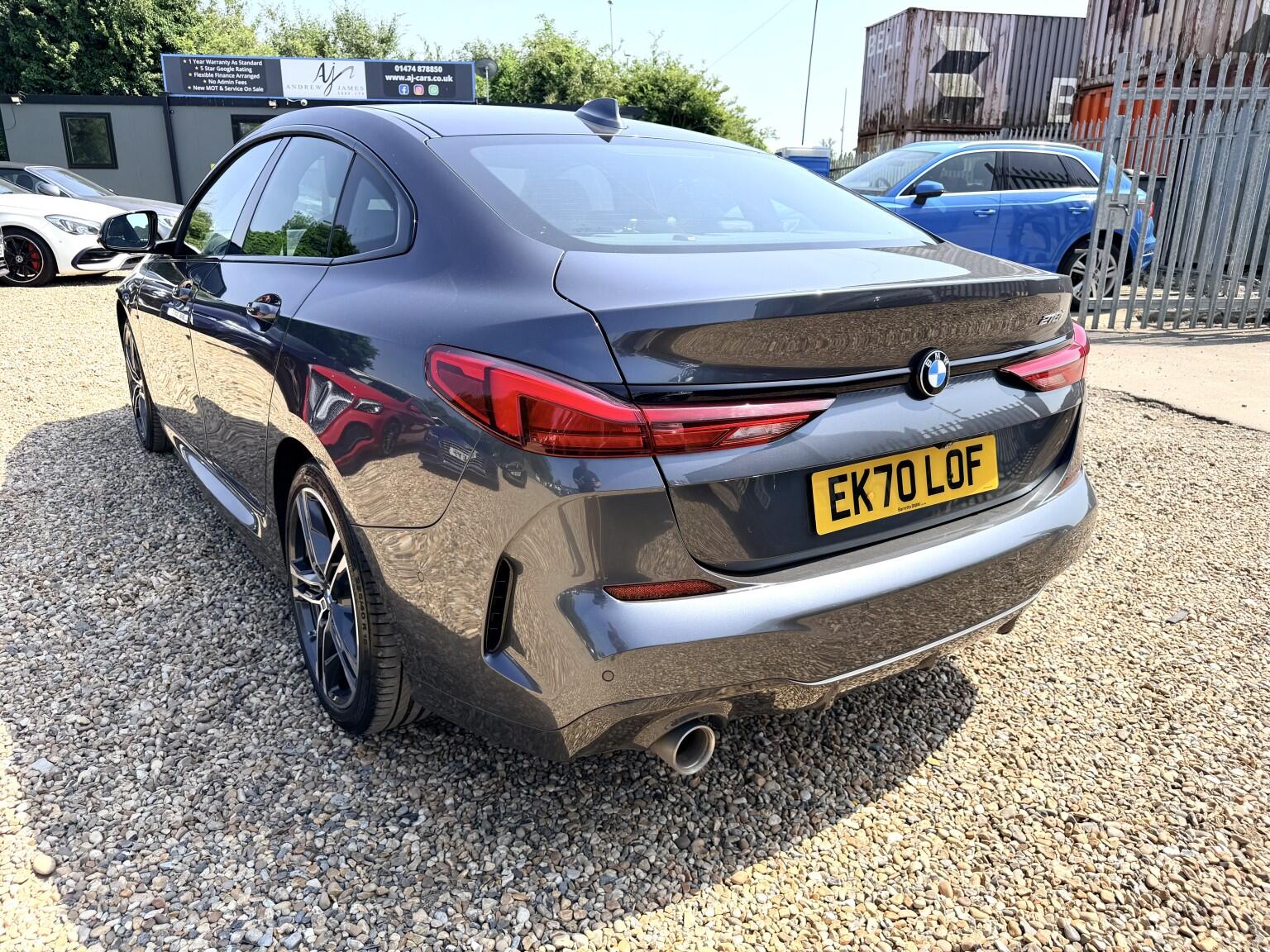 BMW 2 Series view 6