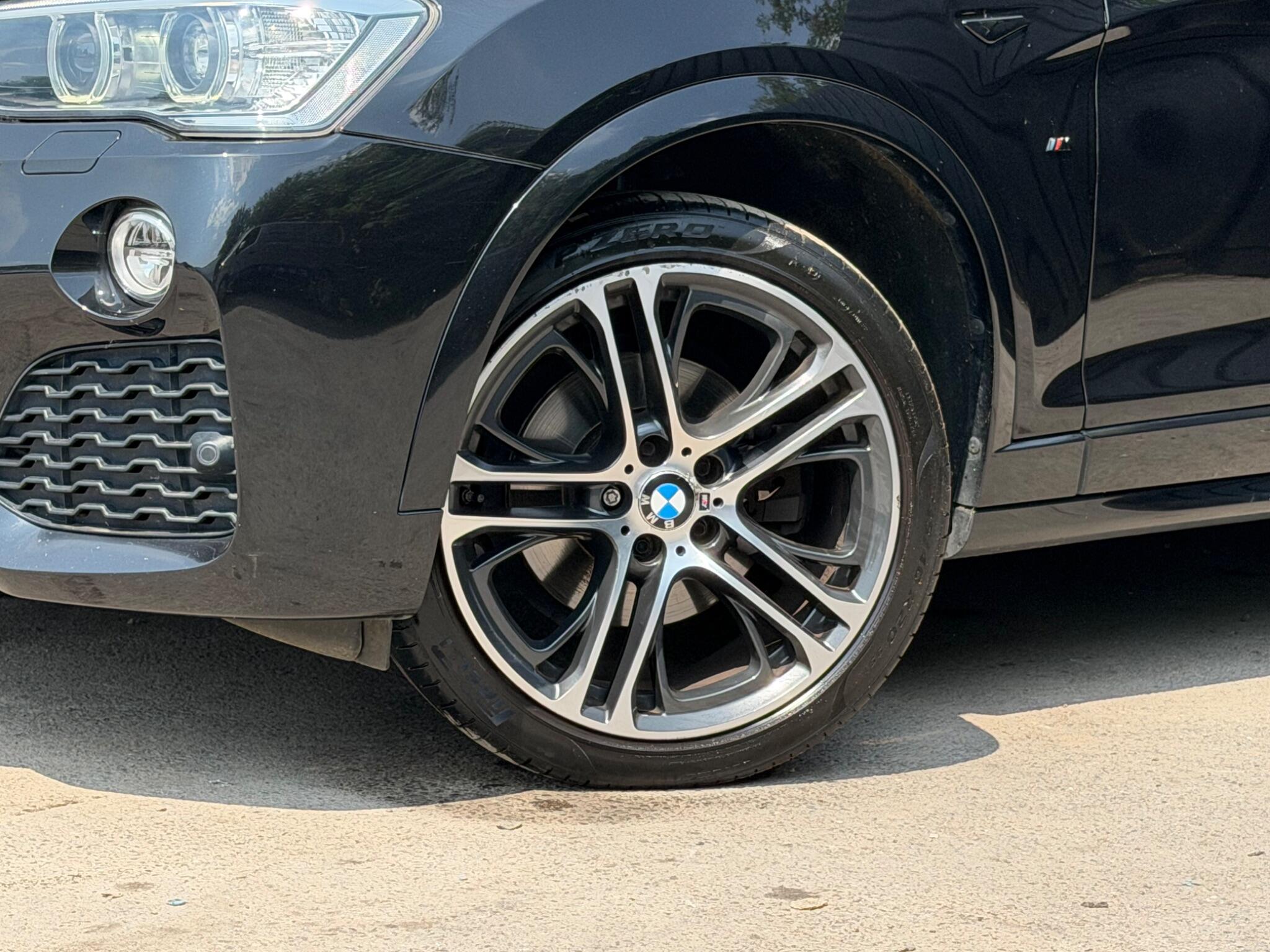 BMW X4 view 23