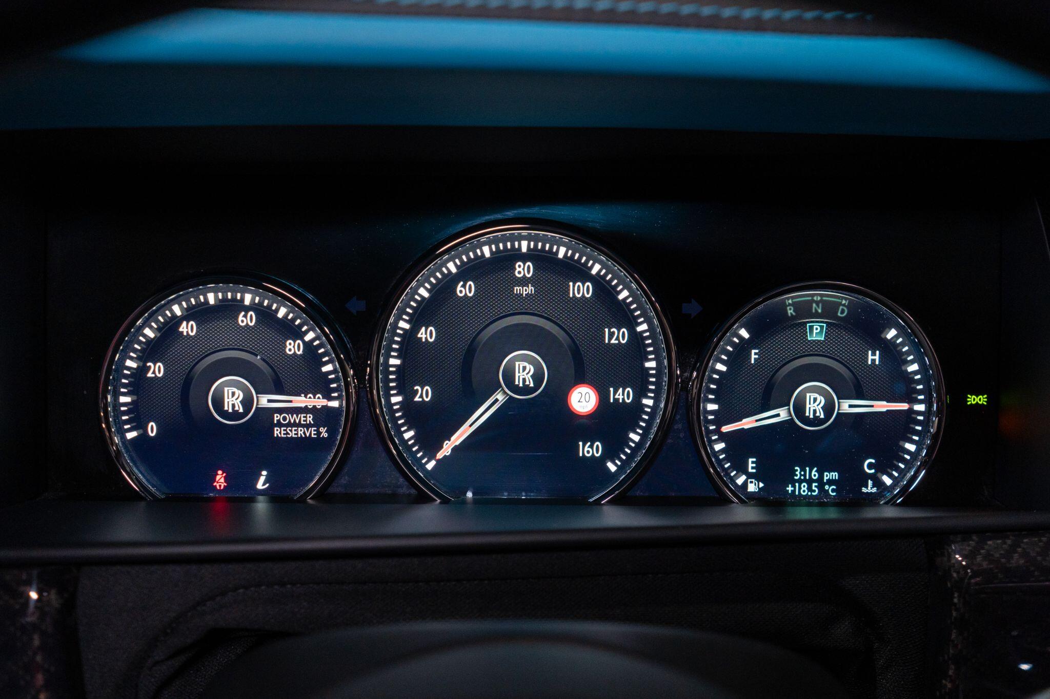 Rolls-Royce Cullinan view 42