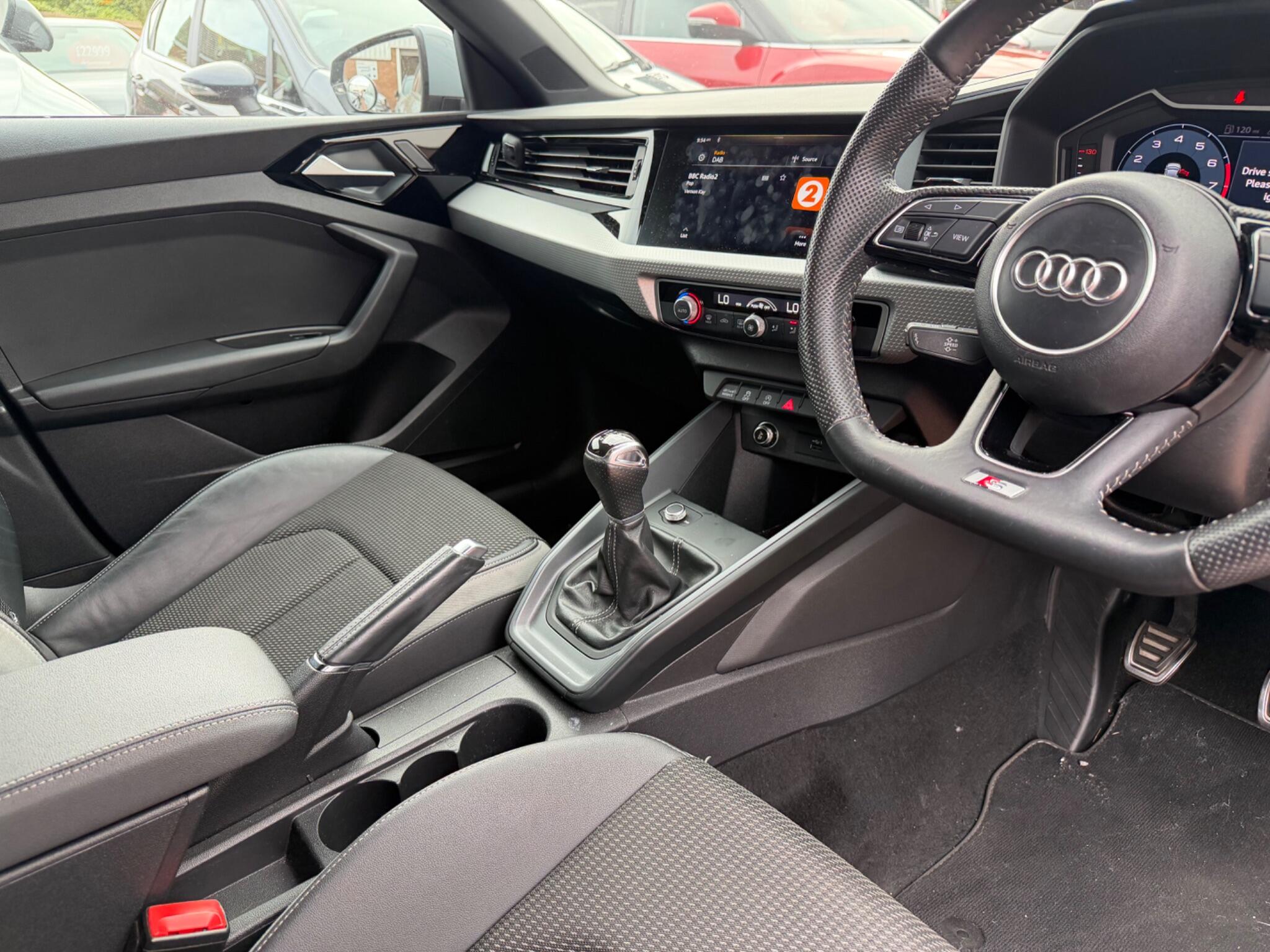 Audi A1 view 36