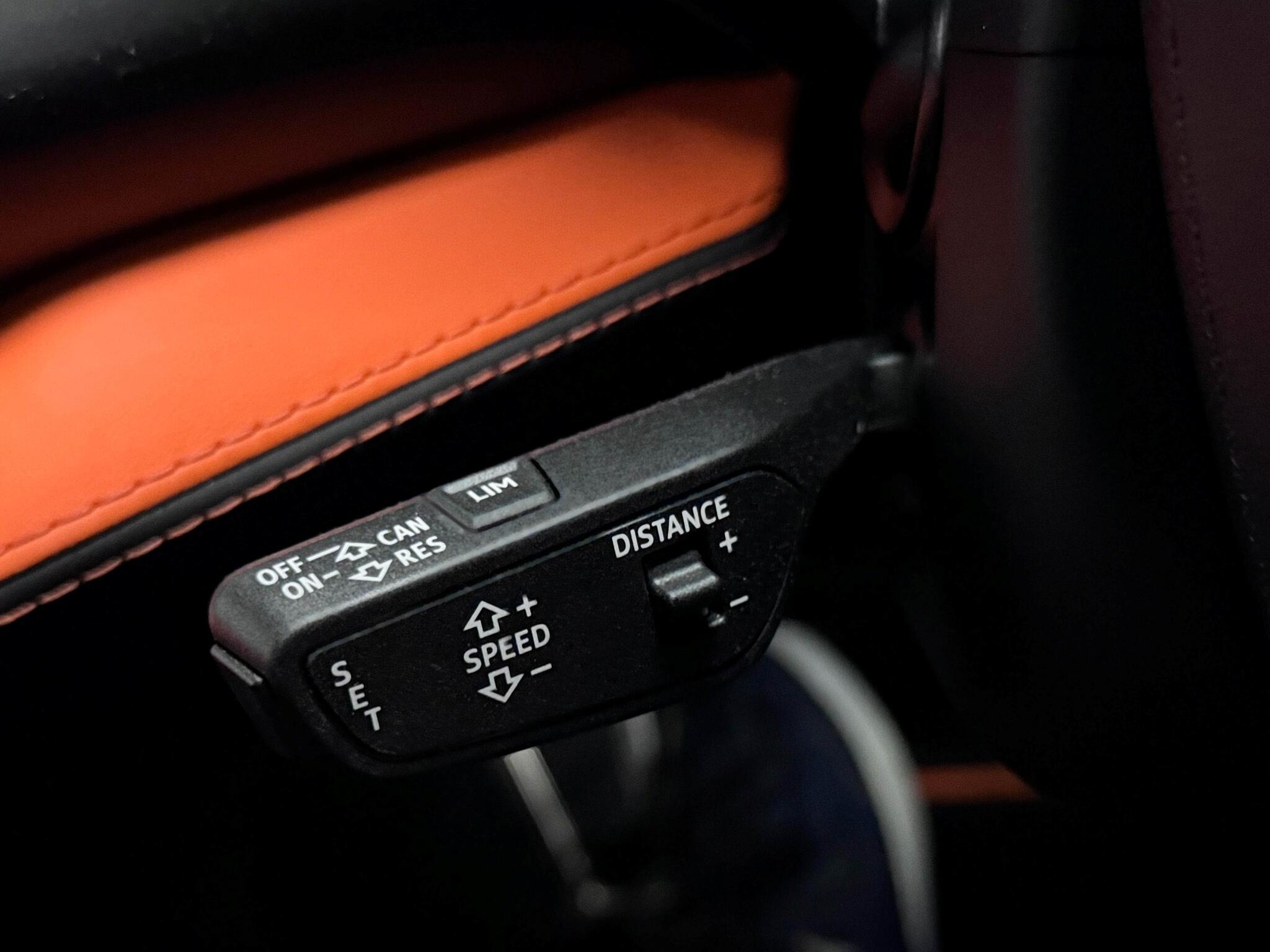 Lamborghini Urus view 17