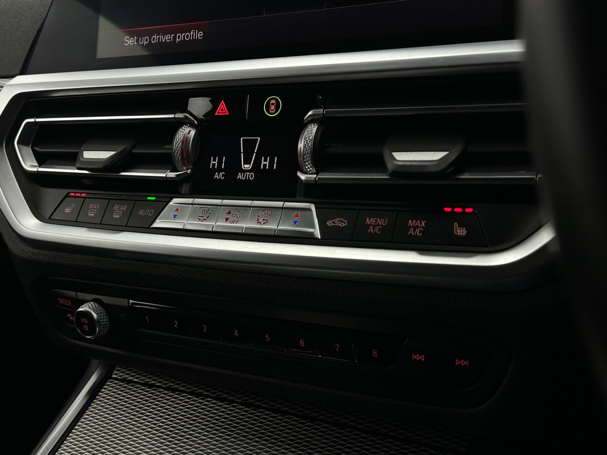 BMW 3 Series view 21
