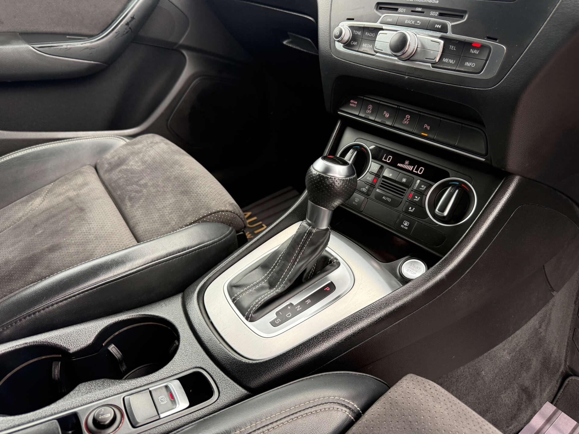 Audi Q3 view 35