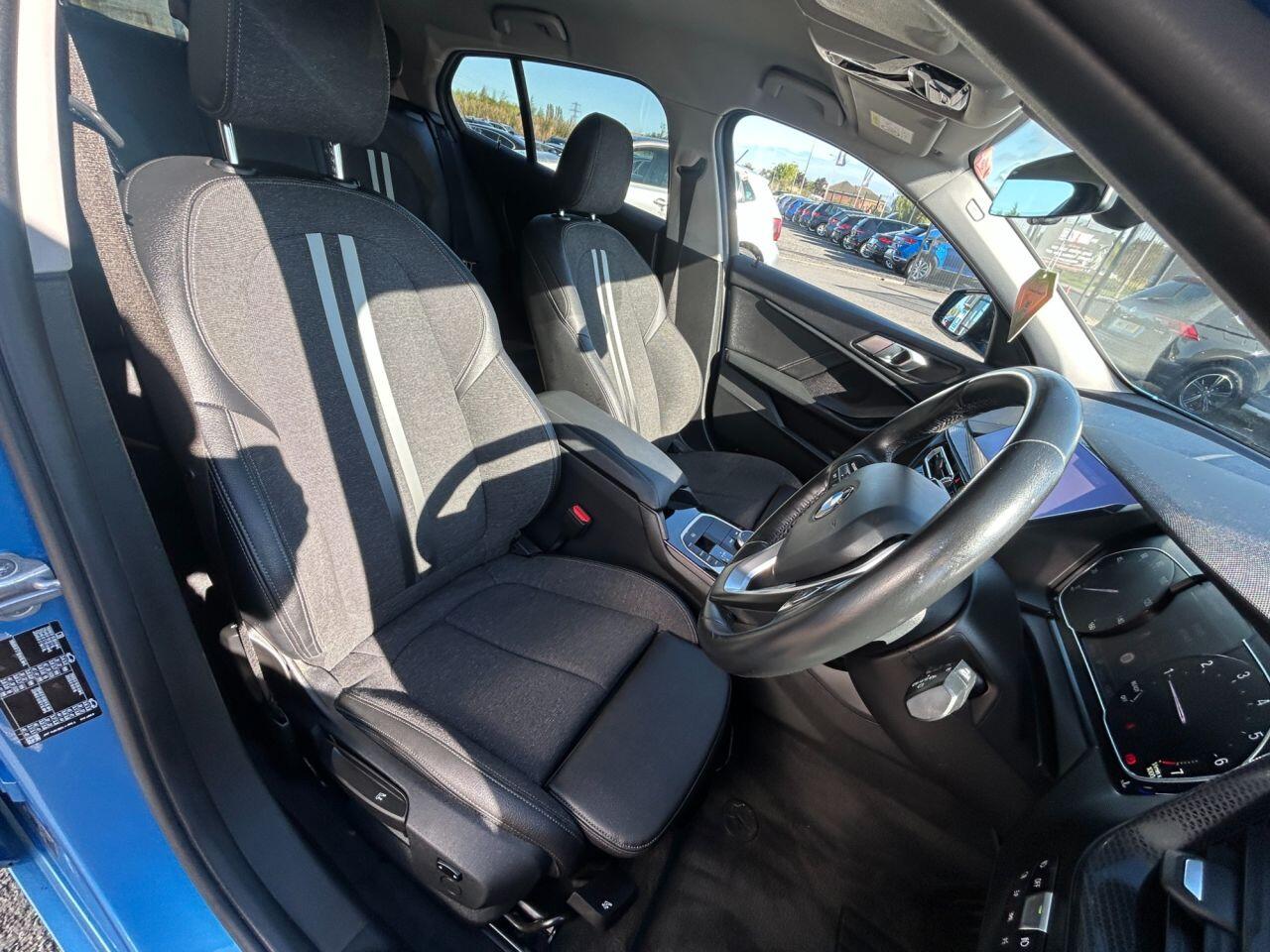 BMW 1 Series view 11