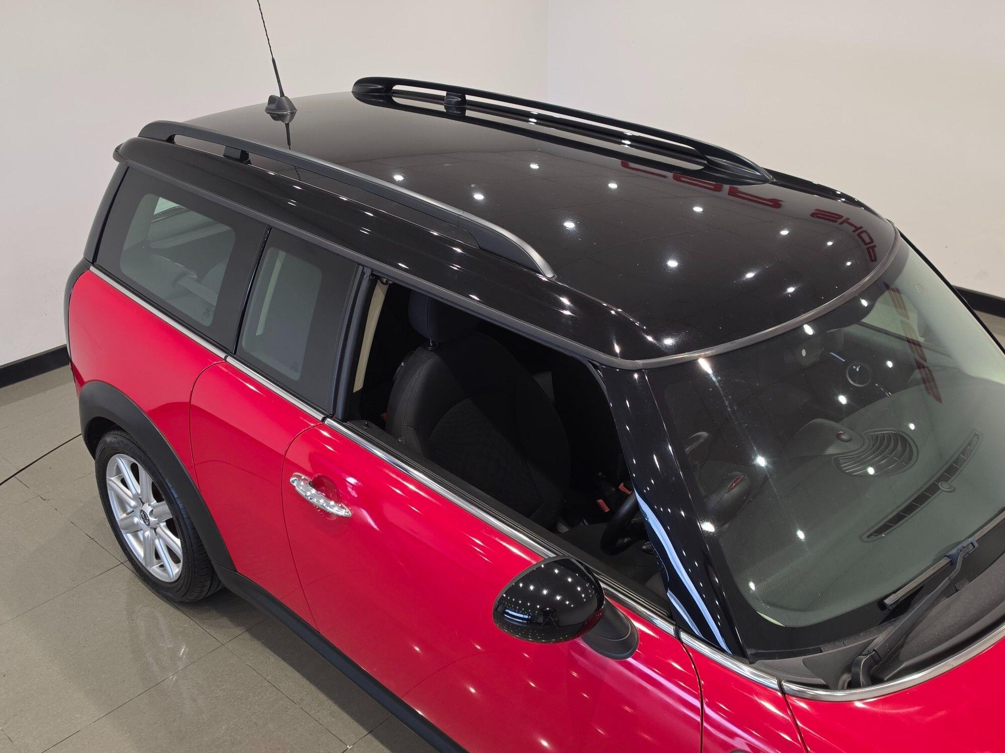 Mini Clubman view 70