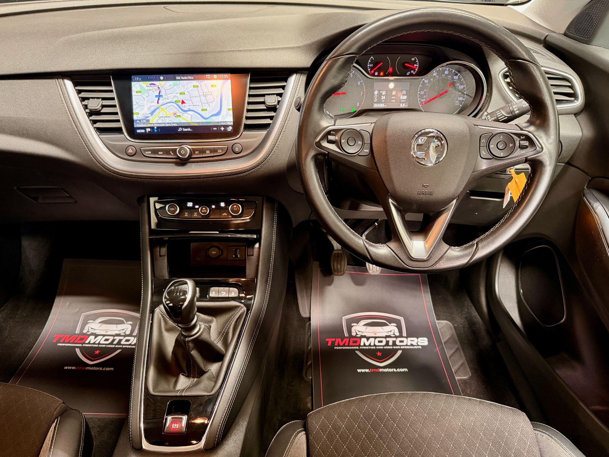 Vauxhall Grandland X view 9