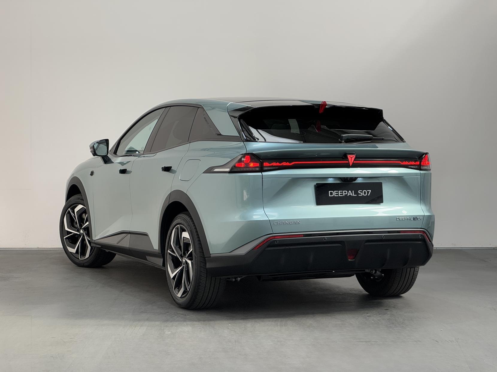 Changan Deepal S07 view 11