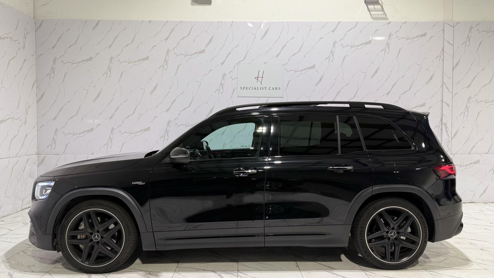 Mercedes-Benz GLB view 4
