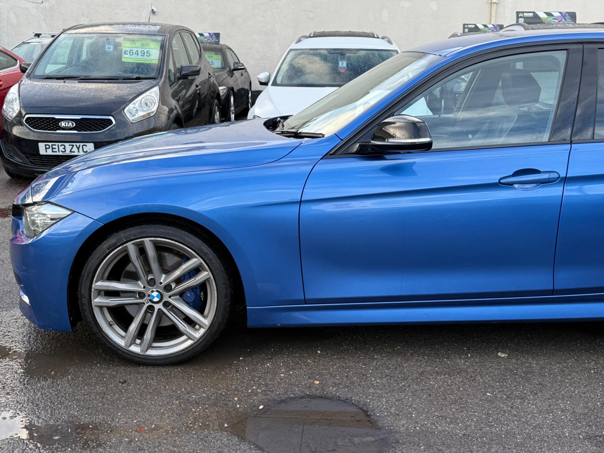 BMW 3 Series - Image 11