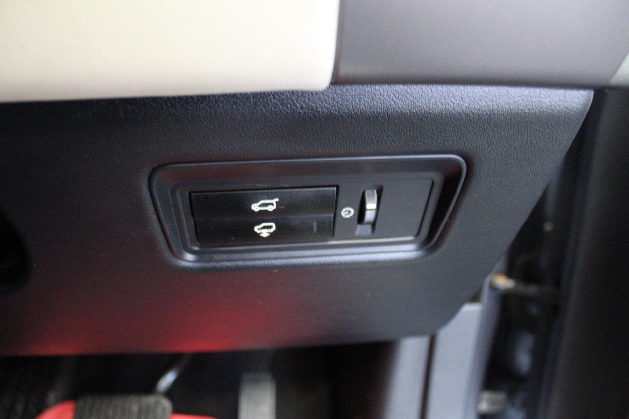 Land Rover Range Rover Sport view 47