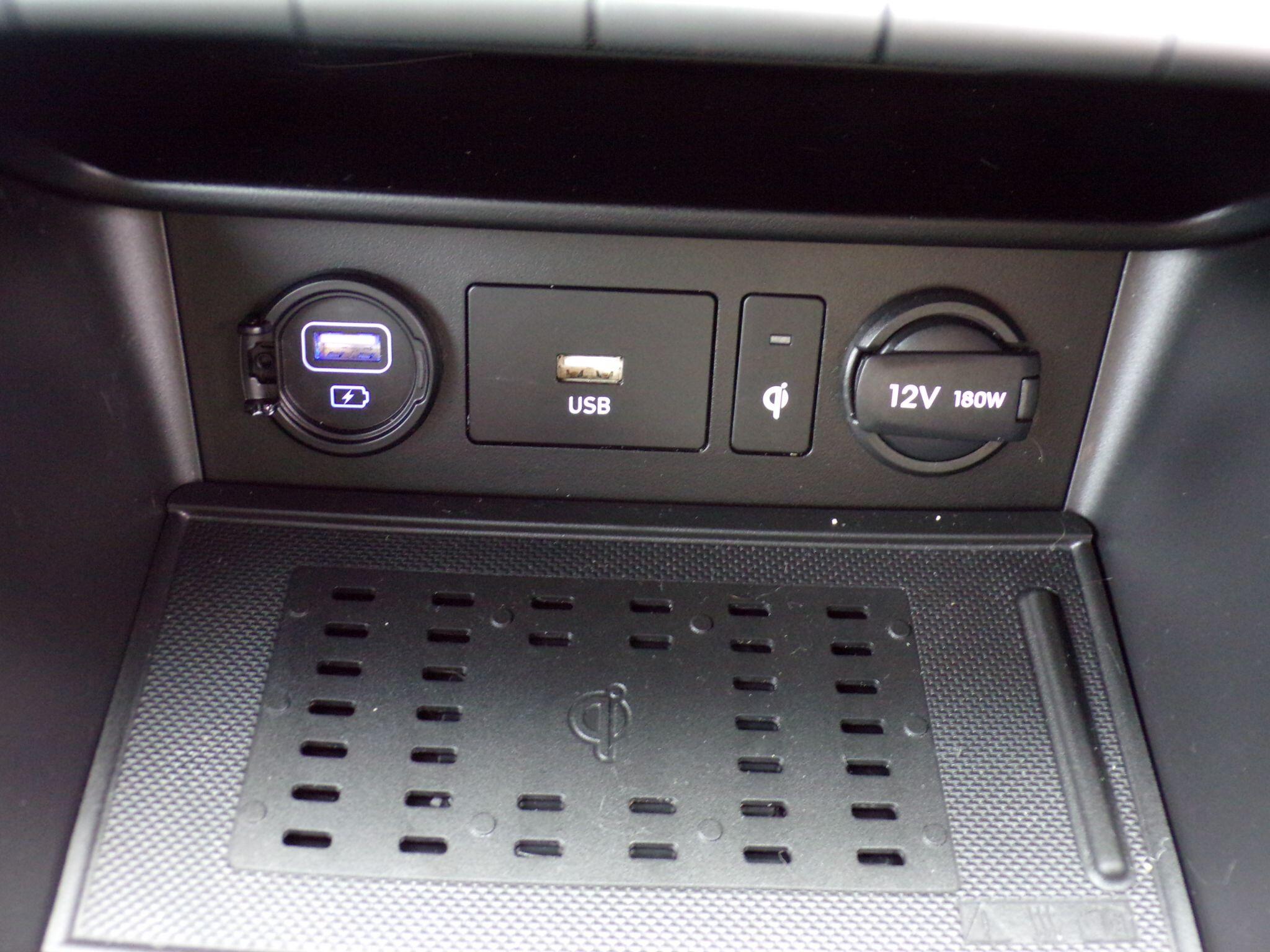Hyundai Kona view 25