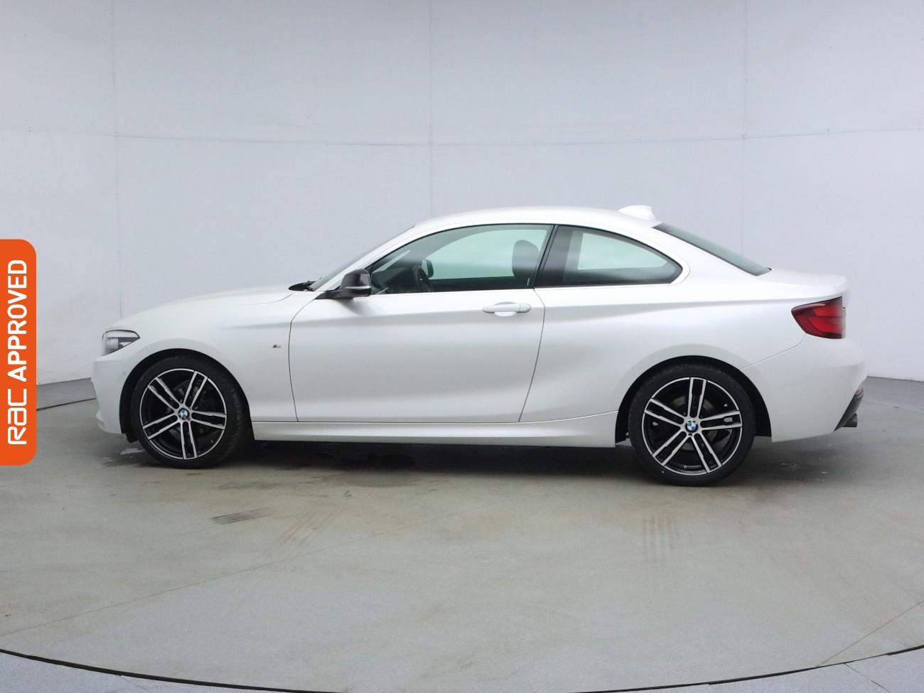 BMW 2 Series view 27