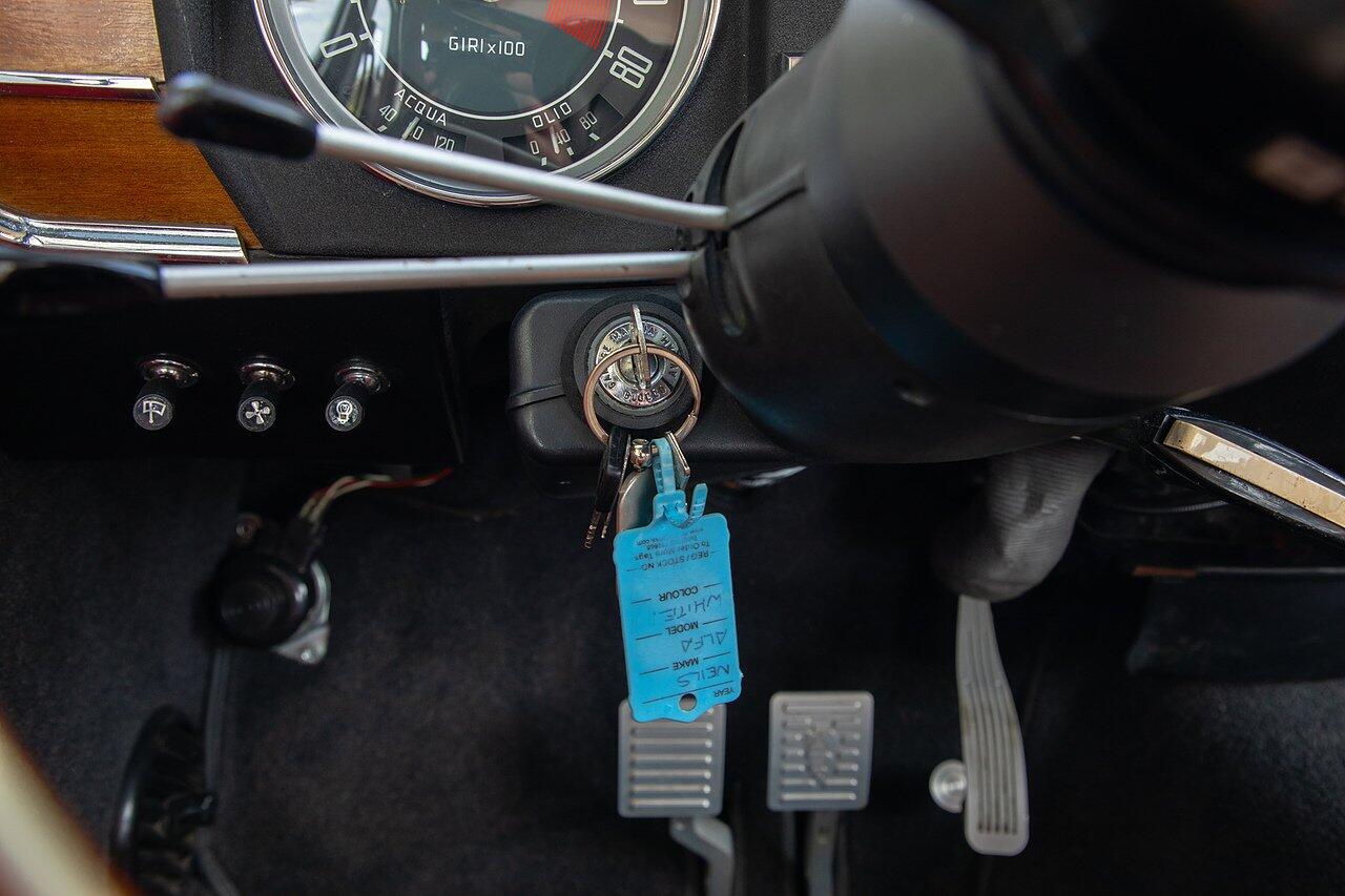 Alfa Romeo Giulia view 11