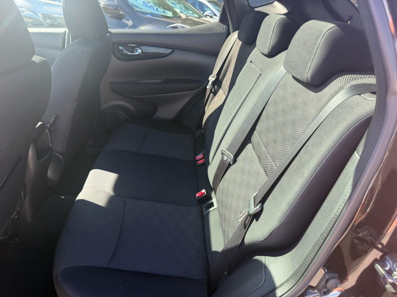 Nissan Qashqai view 21
