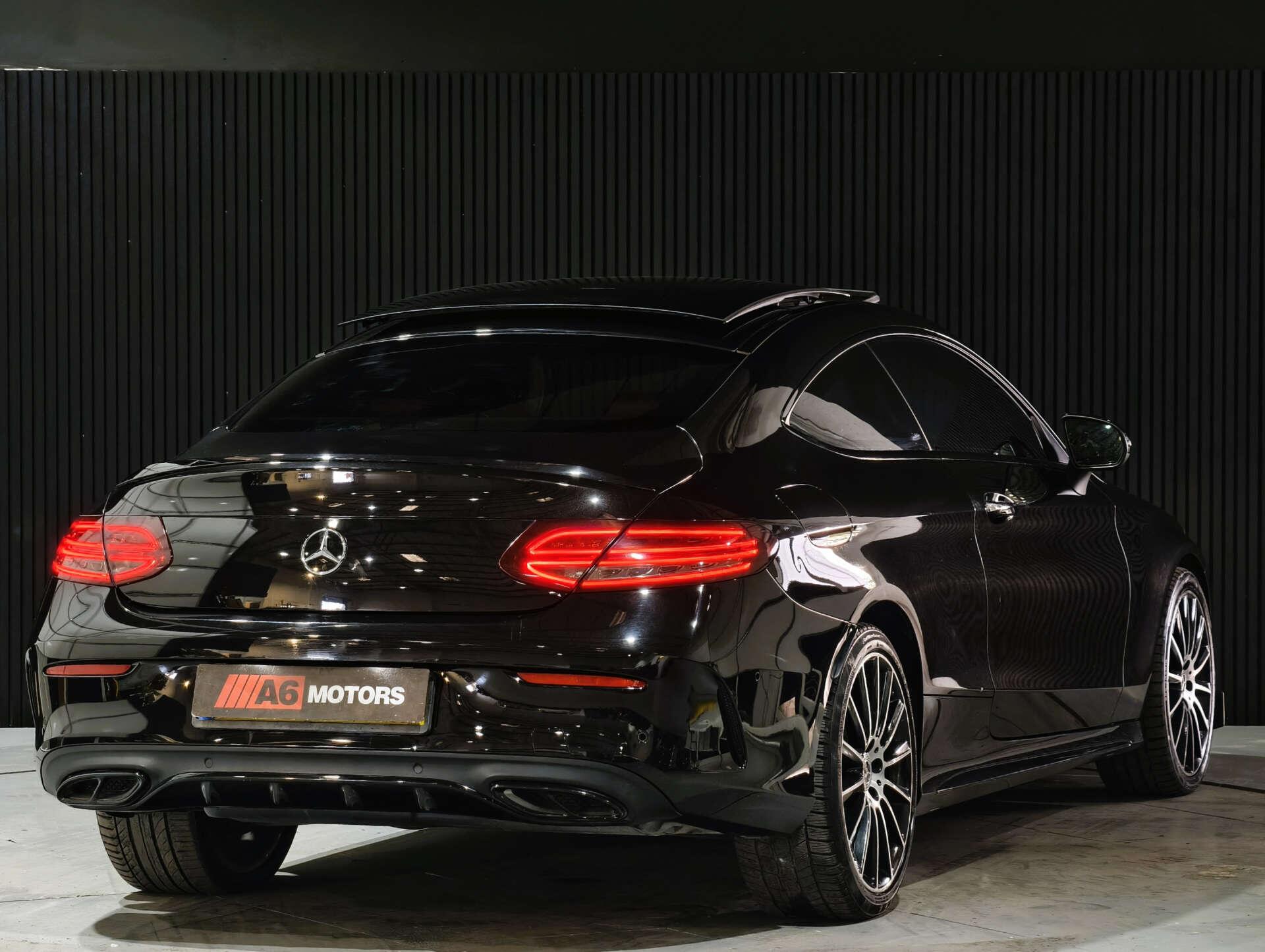 Mercedes-Benz C Class view 12