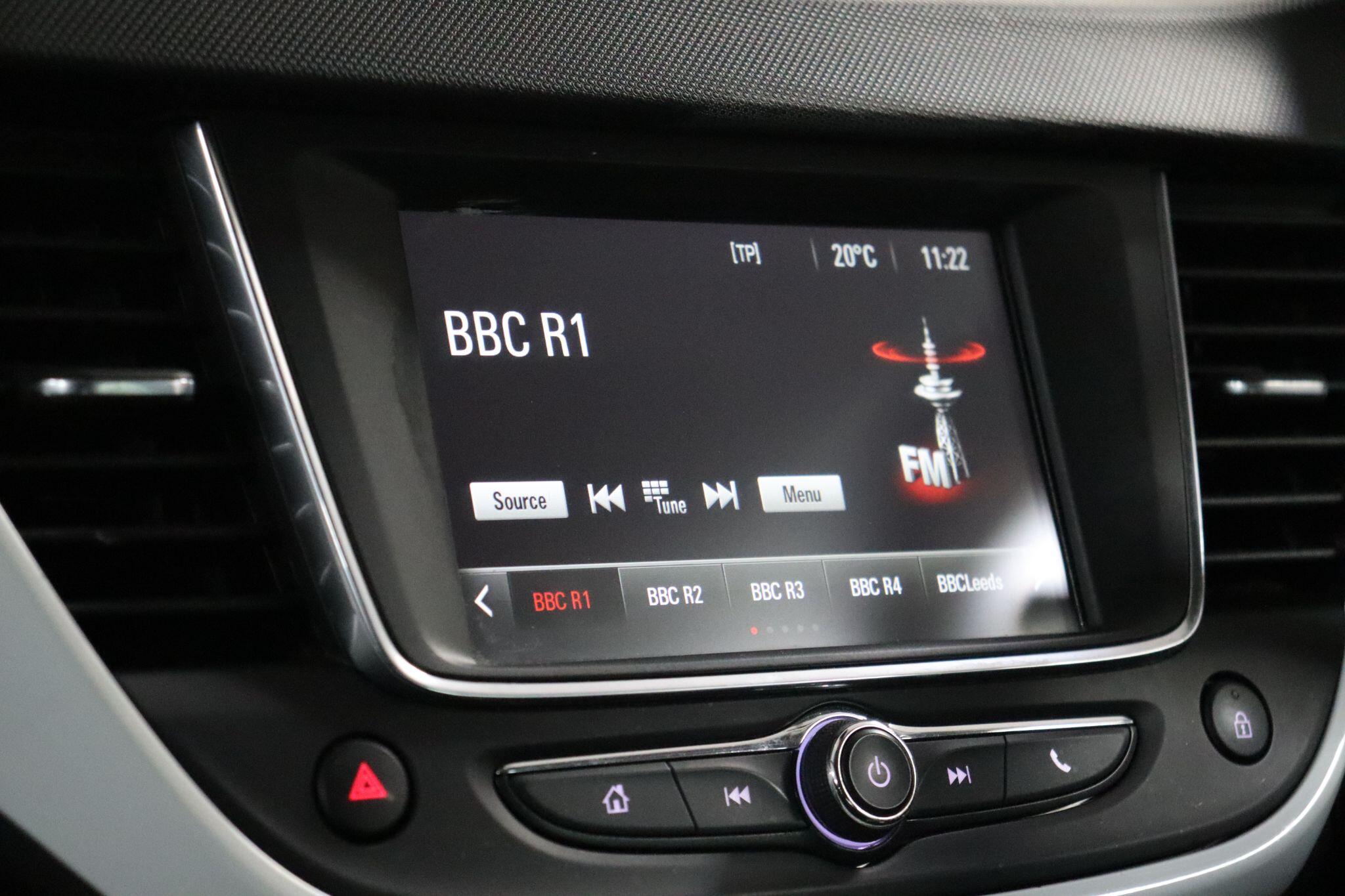 Vauxhall Crossland X view 37