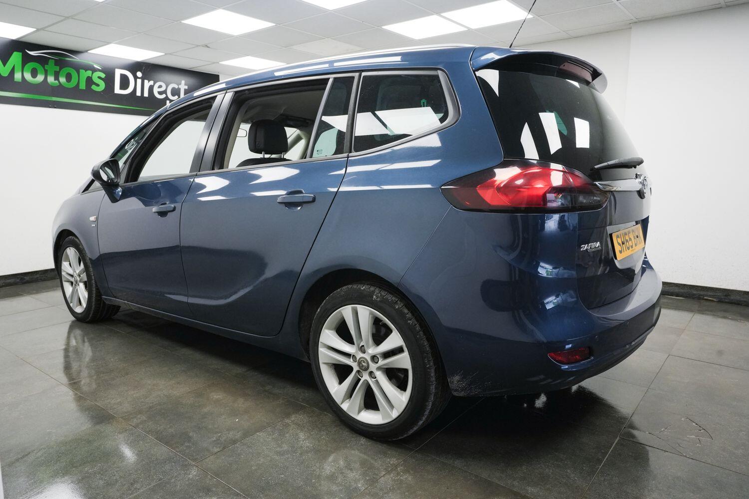Vauxhall Zafira Tourer view 6